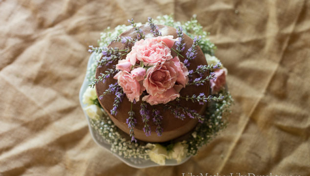 homemade chocolate wedding cake flowers