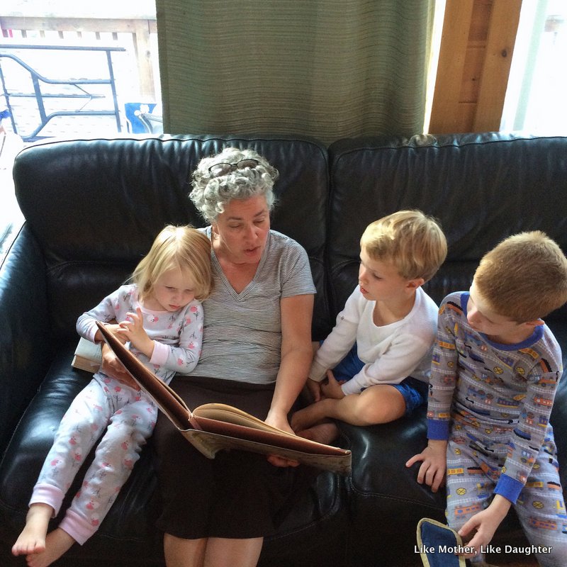 How to read aloud ~ Like Mother, Like Daughter
